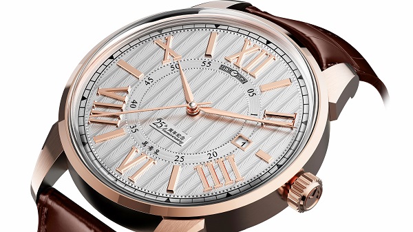 【時(shí)尚】同行創(chuàng)未來 萬希泉「回歸25周年紀(jì)念腕表」