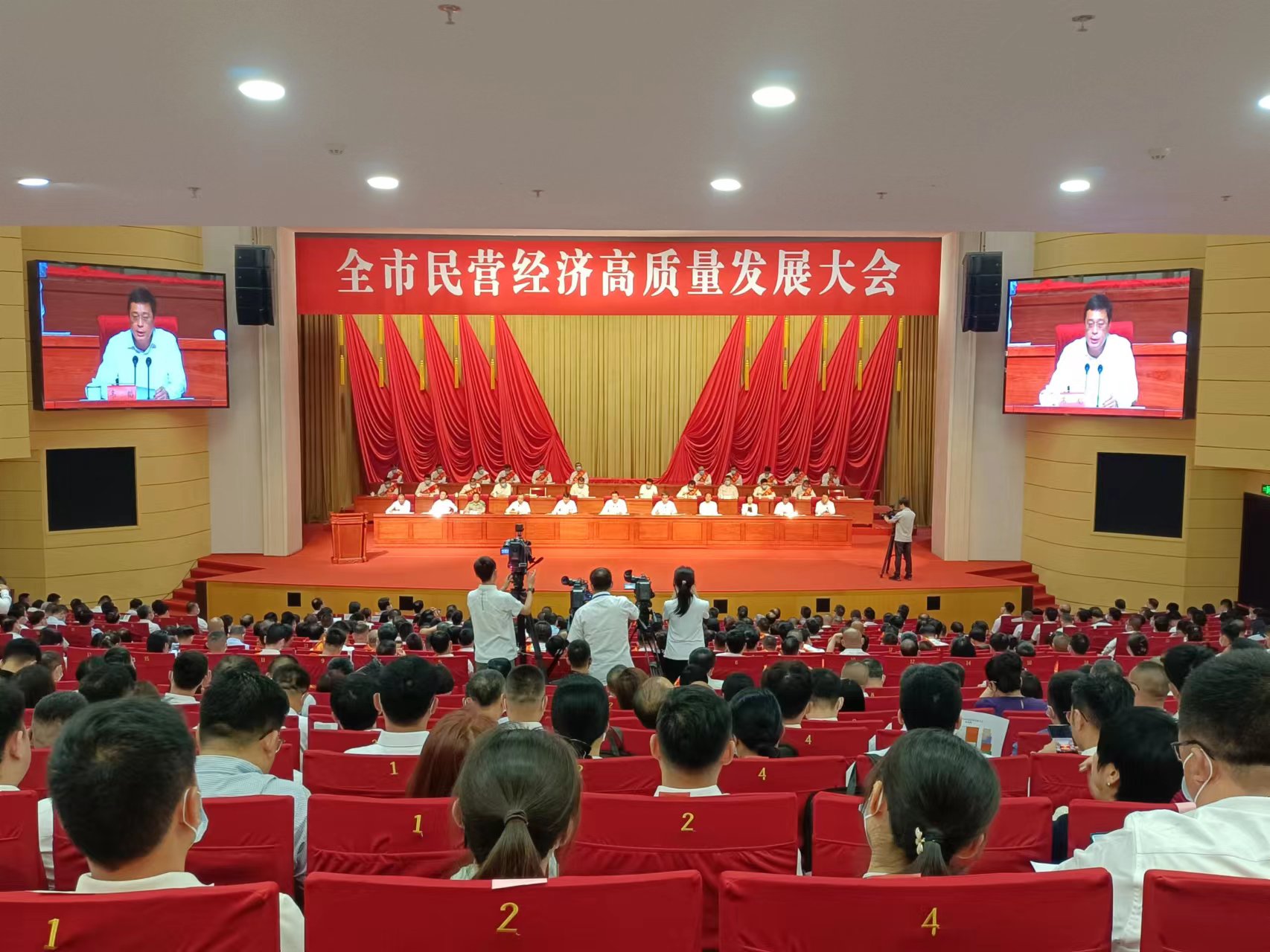 有片|太原市民營(yíng)經(jīng)濟(jì)搶抓機(jī)遇促發(fā)展