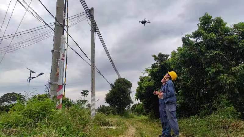 南方電網集結700支隊伍迎戰(zhàn)「蘇拉」