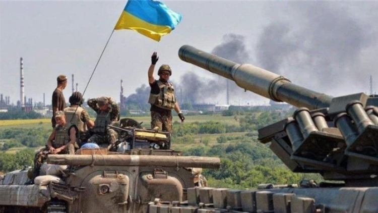 俄烏局勢進展：烏媒稱美國務(wù)卿布林肯突訪基輔 英國「挑戰(zhàn)者-2」坦克首次被俄軍摧毀