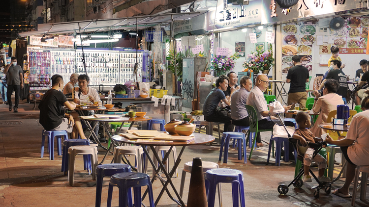 黃家和：當(dāng)局正籌劃灣仔海濱辦夜市活動(dòng) 冀長期舉行成為景點(diǎn)