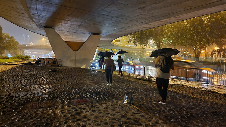 醫(yī)管局普通科及專(zhuān)科門(mén)診等服務(wù)下午繼續(xù)暫停