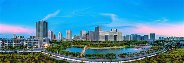 「招大引強(qiáng)」注活水  「業(yè)翔民安」聚動(dòng)能——第二十三屆投洽會(huì)期間  廈門(mén)翔安區(qū)共推動(dòng)達(dá)成投資額436億元