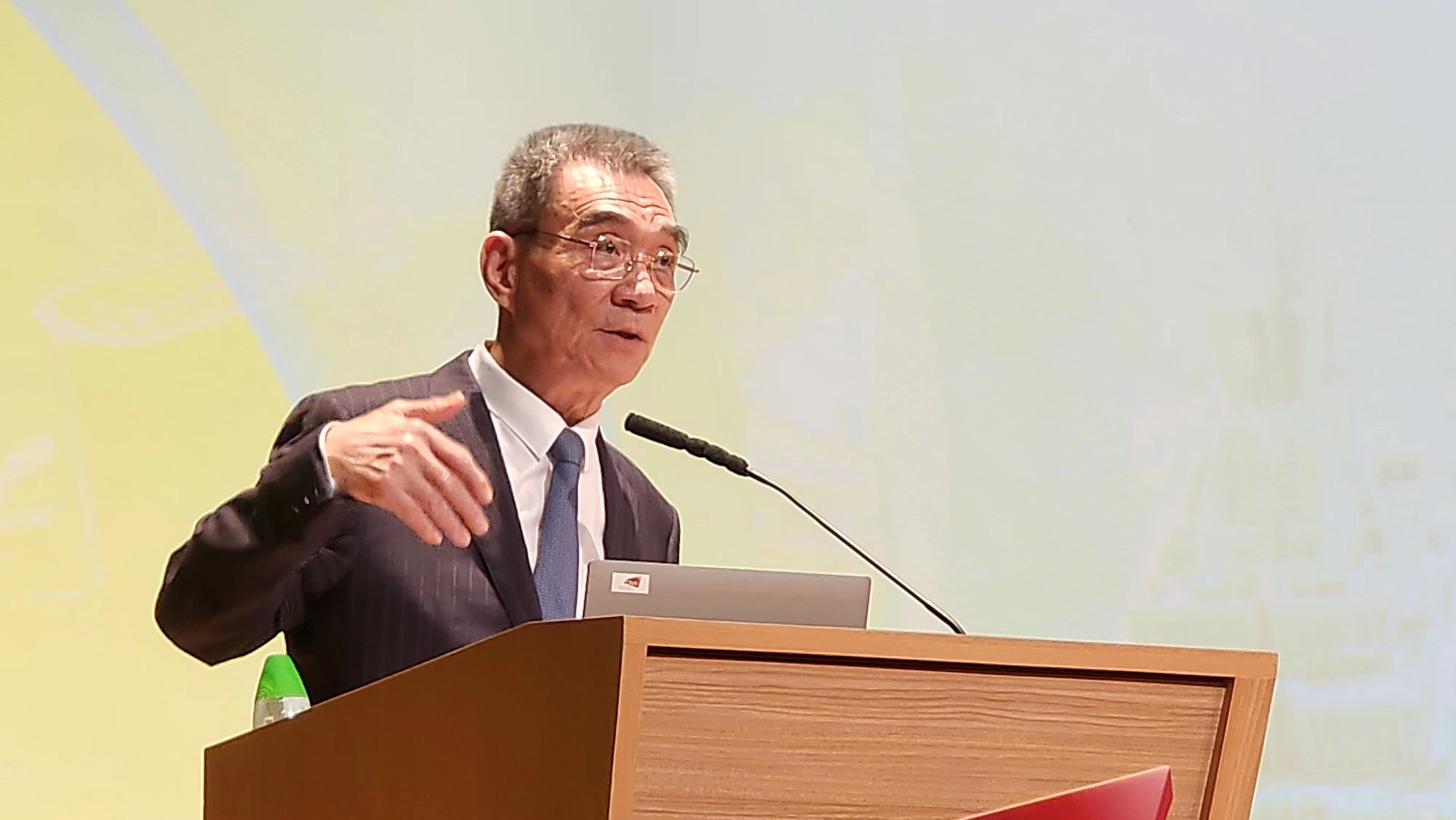 直播回放丨林毅夫：如何認(rèn)識中國的機(jī)遇與挑戰(zhàn)