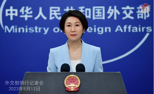 外交部：中國(guó)沒(méi)有出臺(tái)禁止購(gòu)買(mǎi)和使用蘋(píng)果等外國(guó)品牌手機(jī)的法律法規(guī)和政策文件