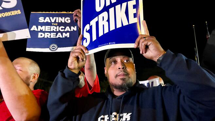 美國汽車工會(huì)與三大車企談判失敗 近1.3萬人參與罷工