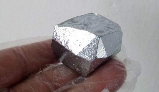 商務(wù)部：已批準(zhǔn)了符合規(guī)定的若干鎵、鍺相關(guān)物項(xiàng)的出口申請