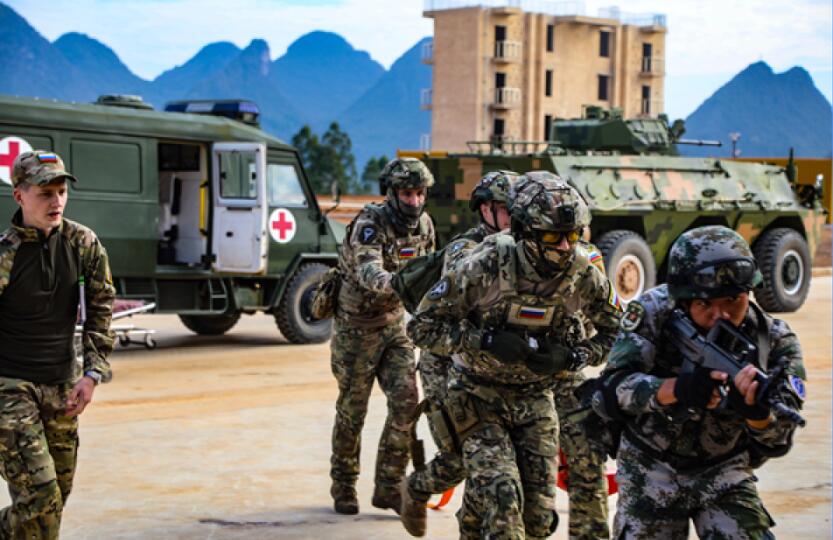 國(guó)防部：陸軍派出兵力參加?xùn)|盟防長(zhǎng)擴(kuò)大會(huì)反恐專家組實(shí)兵演習(xí)