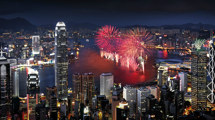 警方：國慶煙花匯演當(dāng)日實(shí)施特別交通安排 晚7時(shí)起封路