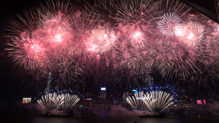 崔定邦料國慶長假逾百萬內(nèi)地客訪港 倡長時間舉辦夜市