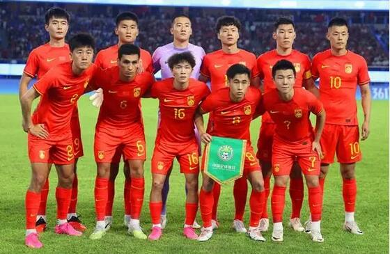 中國男足新一期26人集訓(xùn)名單大換血 亞運隊9人入選 