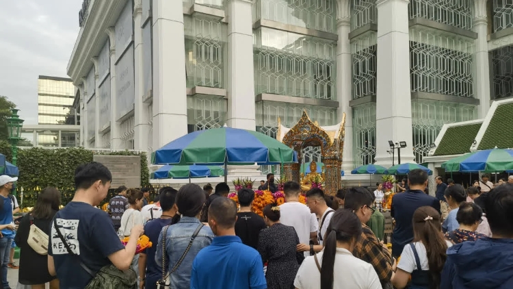 免簽政策實(shí)施首周泰國(guó)接待逾10萬中國(guó)內(nèi)地遊客