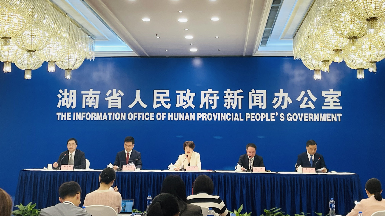 長株潭成湖南發(fā)展核心增長極 貢獻(xiàn)全省41.7%的經(jīng)濟(jì)總量和49%的預(yù)算收入