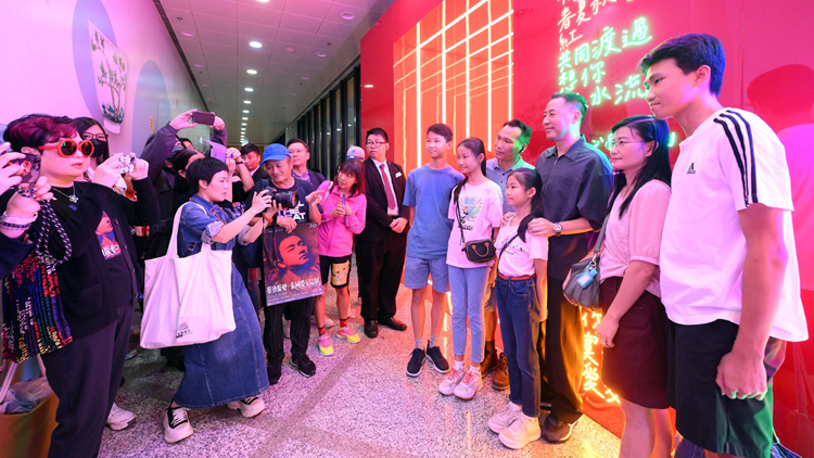 張國(guó)榮紀(jì)念展圓滿結(jié)束 6個(gè)月吸引逾37萬(wàn)人次參觀