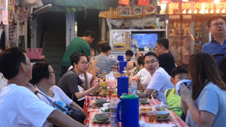 許樹昌：世界各地正流行XBB分支 新一代疫苗的覆蓋會(huì)較準(zhǔn)確