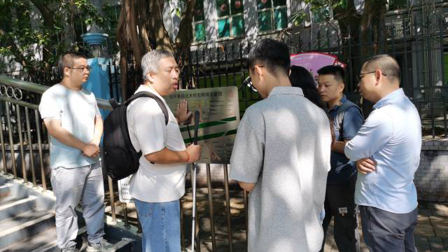 年底覆蓋14座！深圳推廣過(guò)街人行天橋助盲導(dǎo)行系統(tǒng)