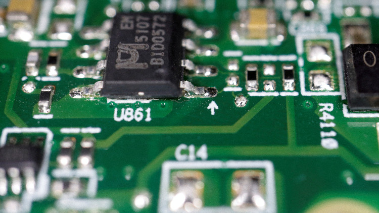 商務部回應美方發(fā)布對華半導體出口管制最終規(guī)則