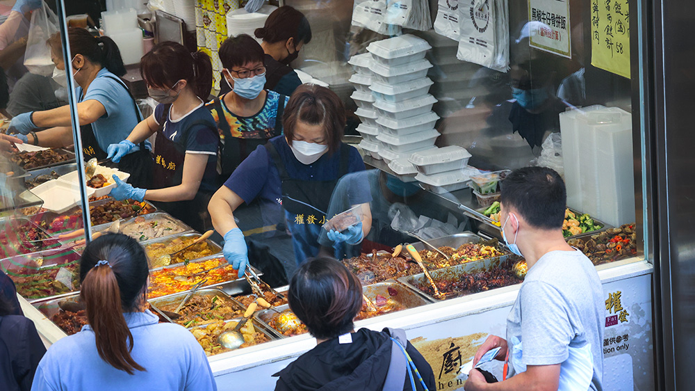 本港最新失業(yè)率維持2.8% 孫玉菡：消費(fèi)旅遊持續(xù)增長(zhǎng)將支持勞工市場(chǎng)