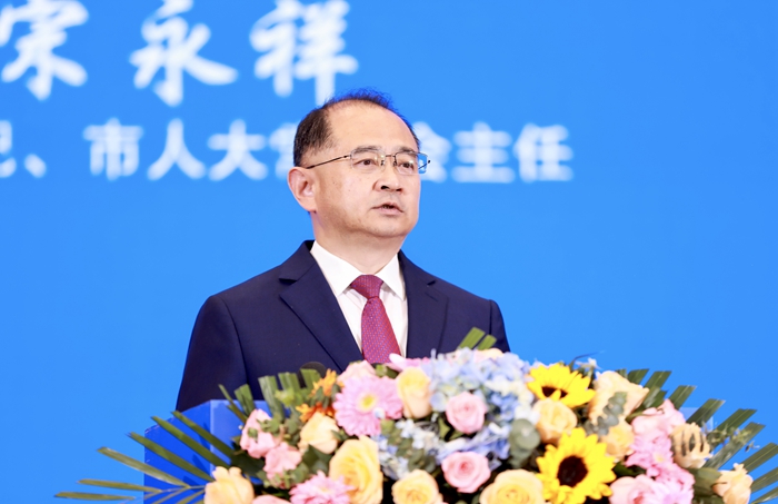 山東濱州市委書記宋永祥巧用「三首歌」勉勵企業(yè)家高歌向前