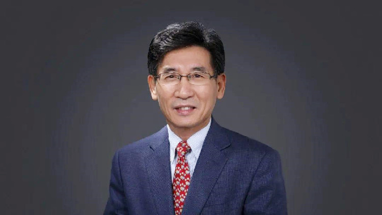 歷史上首位中國(guó)籍！南科大校長(zhǎng)薛其坤獲巴克利獎(jiǎng)