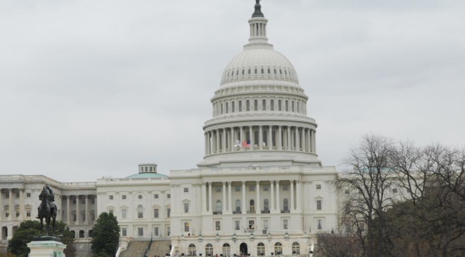 美國第三季度經(jīng)濟增長4.9%  高於市場預(yù)期