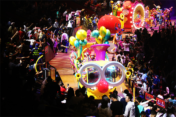 第七屆中國(guó)國(guó)際馬戲節(jié)在珠海橫琴長(zhǎng)隆開幕