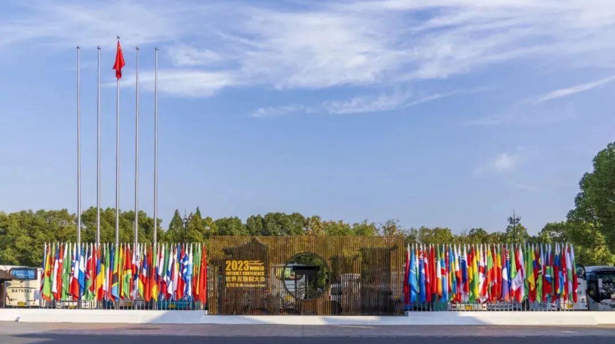 小鎮(zhèn)，走向世界