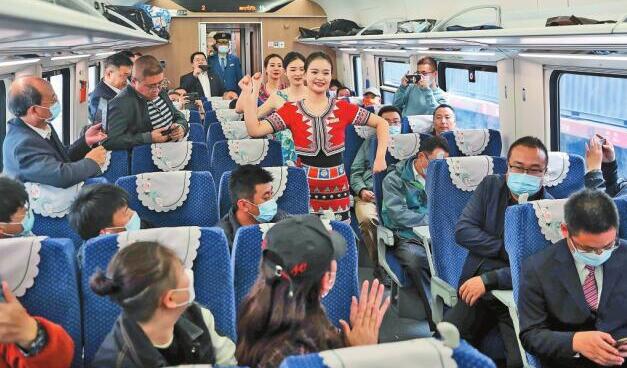 中老鐵路開通運(yùn)營近兩年 黃金大通道效應(yīng)愈發(fā)凸顯