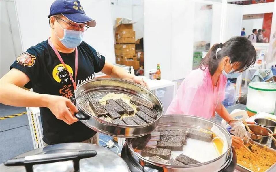 百個臺灣特產(chǎn)美食攤位！ 第六屆臺灣創(chuàng)藝生活節(jié)深圳開幕