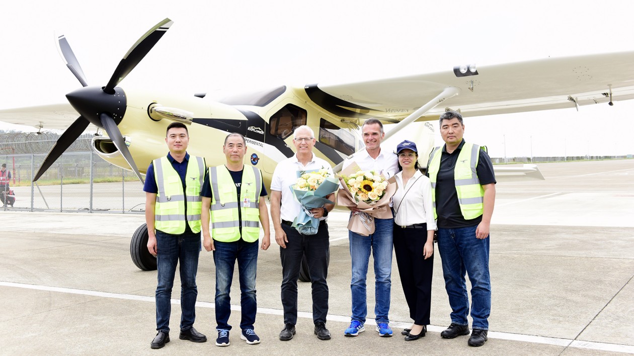 空中皮卡首秀！ 2023亞洲通用航空展首架境外飛機(jī)飛抵珠海