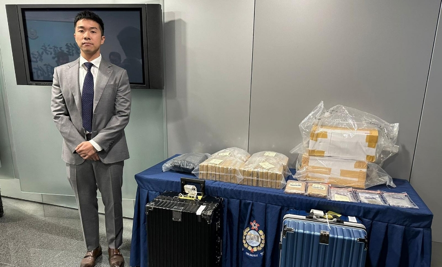 販毒集團(tuán)利用免費(fèi)旅遊利誘2人運(yùn)毒進(jìn)港 警方緝獲1100萬元毒品
