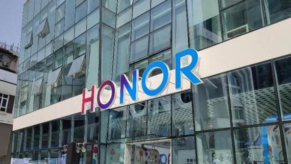 榮耀董事長(zhǎng)換帥！闢謠「借殼上市」 將通過IPO上市