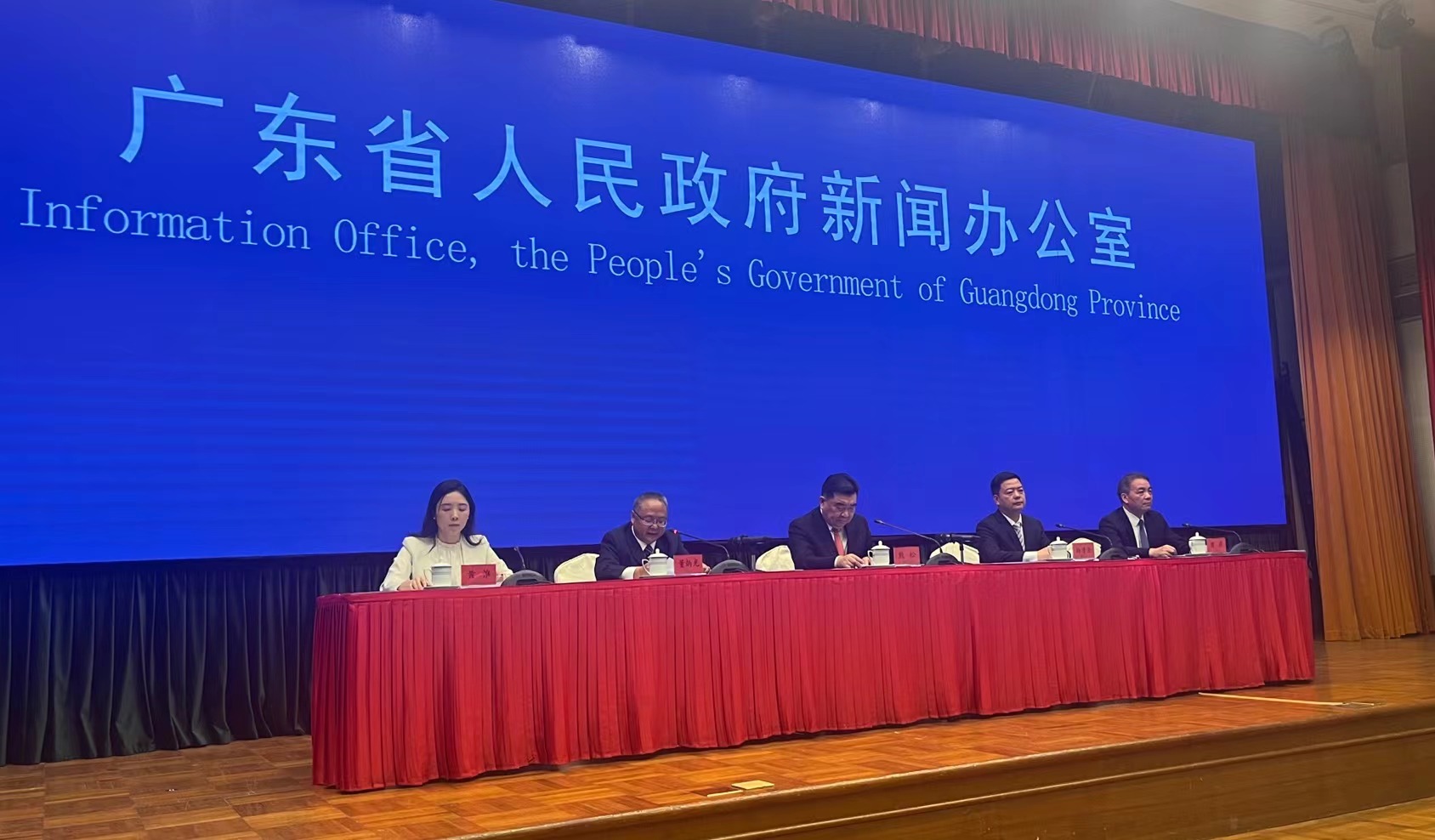 【康養(yǎng)中國】預(yù)計2030年進(jìn)入中度老齡化社會 廣東推進(jìn)基本養(yǎng)老服務(wù)體系建設(shè)