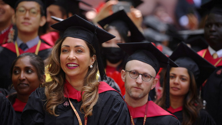 錢能買到幸福？調(diào)查指美國人財務(wù)幸福門檻為120萬美元