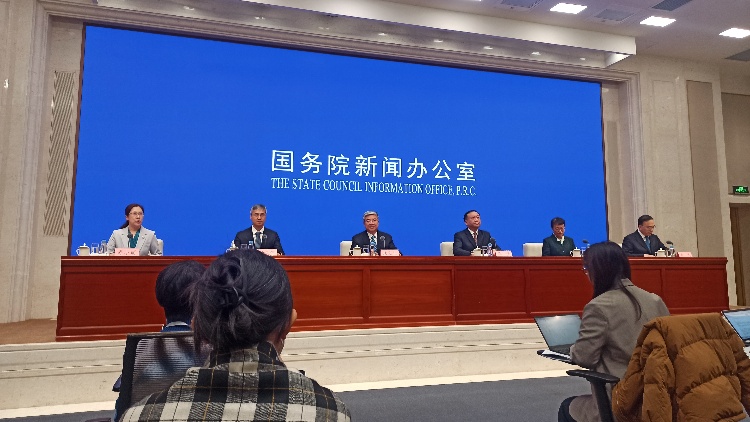 商務(wù)部：聚焦7個方面、提出80項措施 推進(jìn)高水平制度型開放