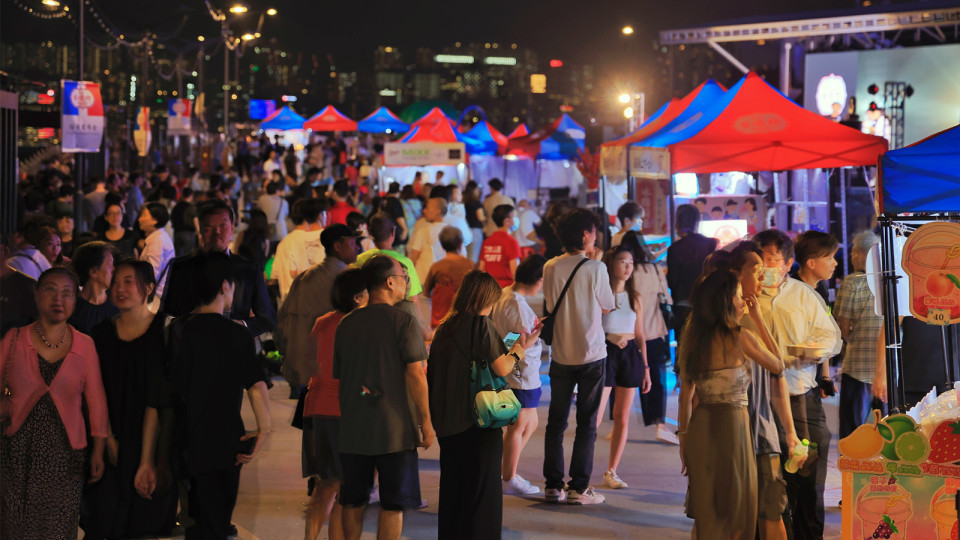 區(qū)選繽紛日活動(dòng)多元化 政府籲市民積極參與