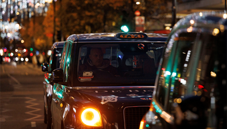 特斯拉和優(yōu)步達(dá)成合作：司機(jī)購車最高可享3000美元折扣