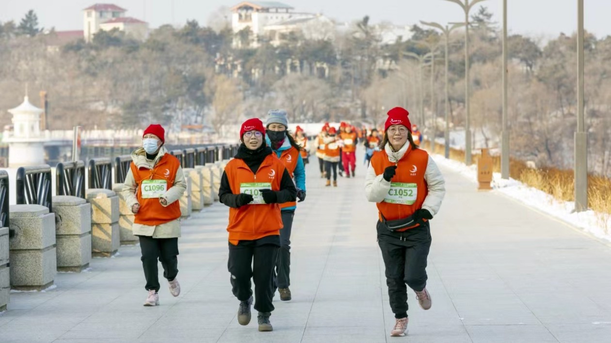 2023中國(guó)長(zhǎng)春淨(jìng)月潭冰雪歡樂(lè)跑開賽