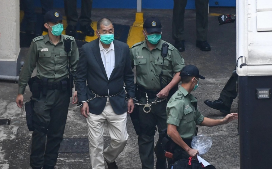 黎智英案丨控方：《蘋(píng)果》多次刊發(fā)煽動(dòng)文章 推動(dòng)外國(guó)制裁