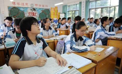 浙江將組織千名科學(xué)家擔(dān)任中小學(xué)?？茖W(xué)副校長