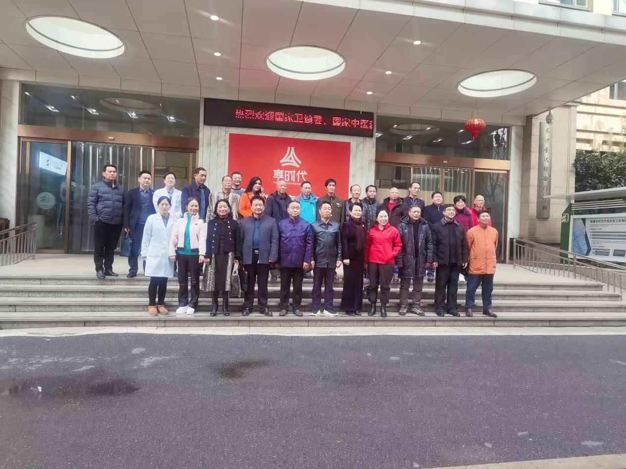 【醫(yī)耀華夏】中醫(yī)針灸海外廣受歡迎 湖南中醫(yī)康養(yǎng)法有望「出?！? title=