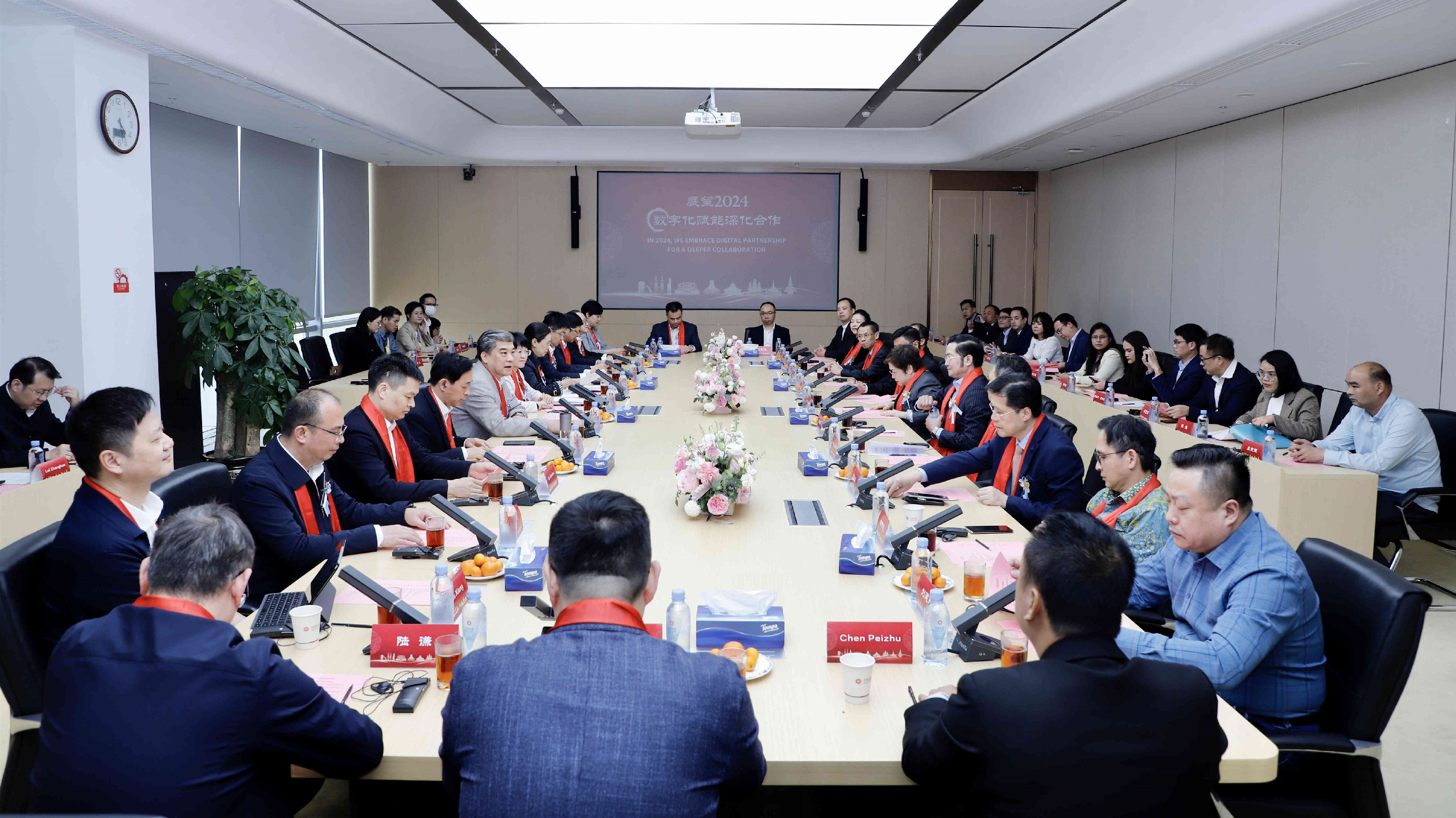 廣西商務廳與駐南寧外事（聯(lián)絡）機構舉辦春茗團拜活動