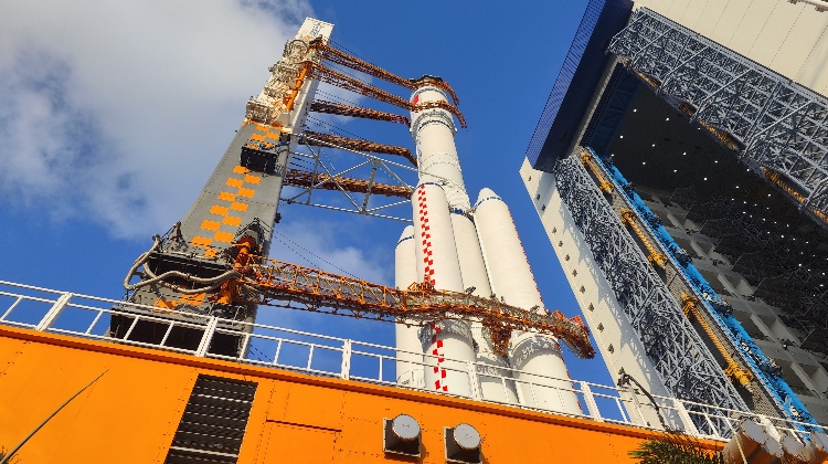  我國計劃17日22時27分發(fā)射天舟七號貨運飛船。