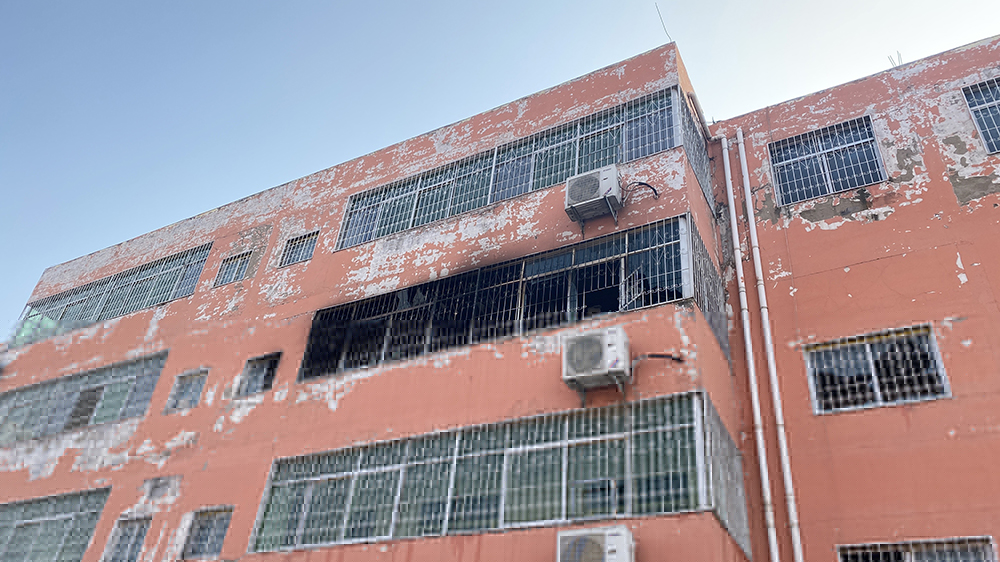 應(yīng)急管理部派工作組赴河南南陽指導(dǎo)一學(xué)校宿舍火災(zāi)事故救援處置