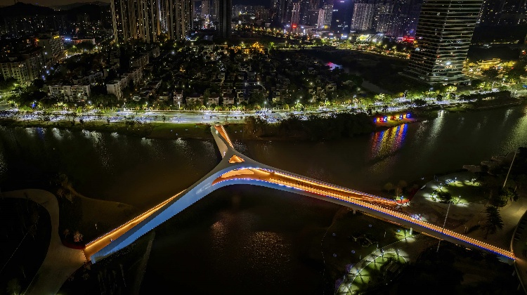 融通大灣區(qū)｜聚星橋今日開通！南沙56個(gè)重點(diǎn)項(xiàng)目集中開工竣工