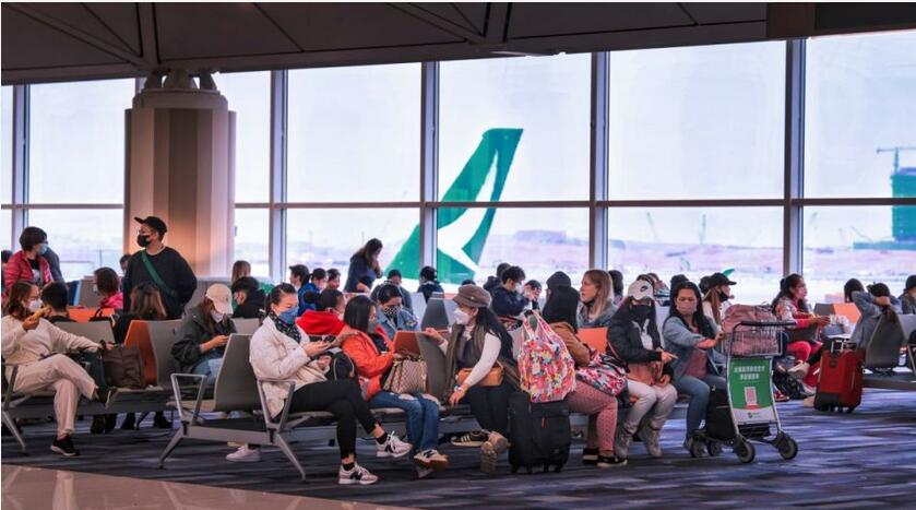 國泰承諾薪金封底增福利解機(jī)長荒 上月運(yùn)力僅回復(fù)六成