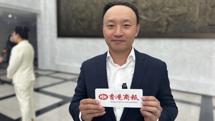 【深圳兩會(huì)】深圳市政協(xié)港澳委員楊鵬：港深雙城優(yōu)勢(shì)互補(bǔ)共同吸引人才 