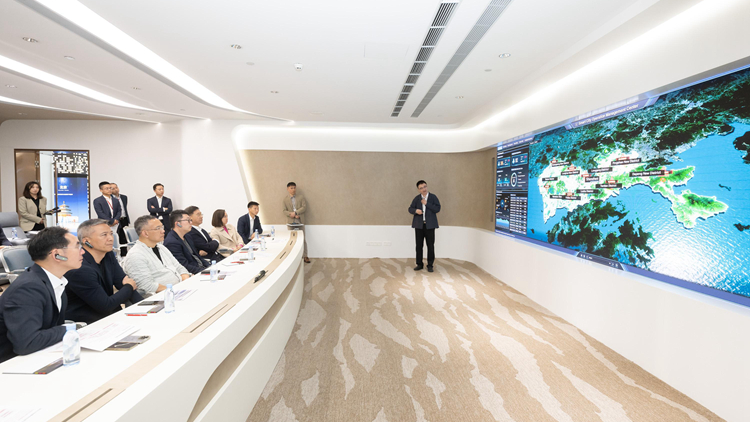 立法會北都會小組委員會考察河套深圳園區(qū)及光明科學城