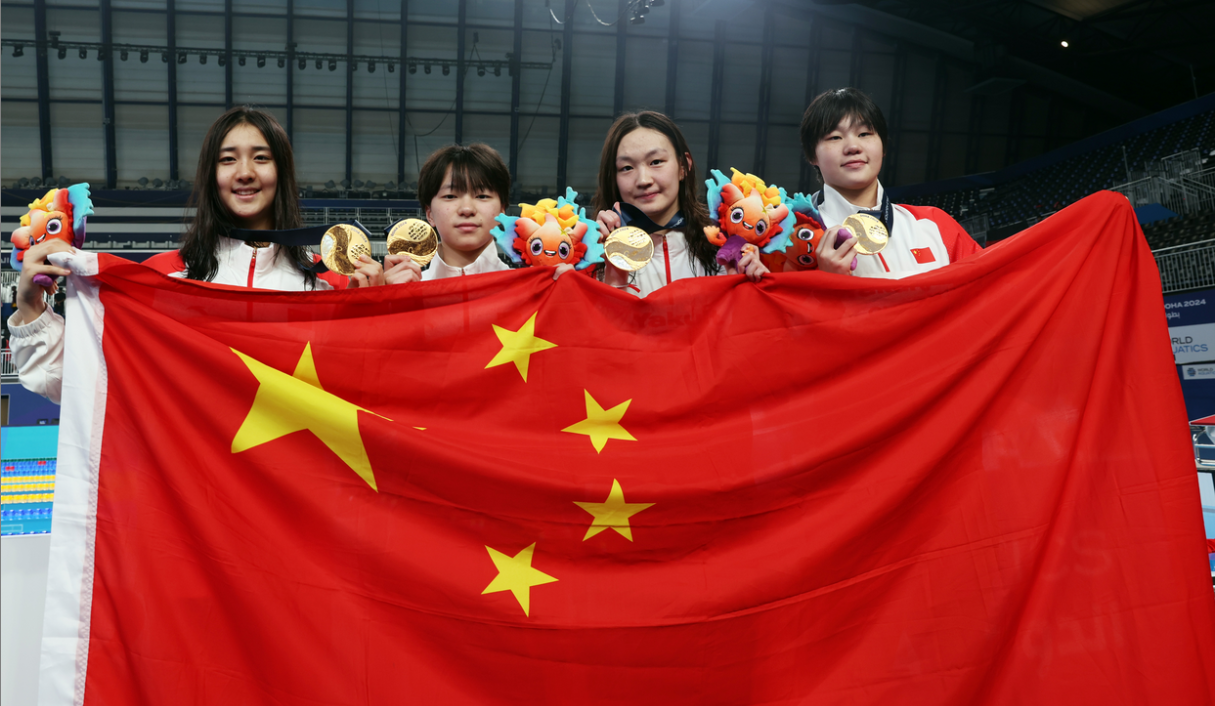 游泳世錦賽：李冰潔力挽狂瀾 中國隊(duì)接力摘金 