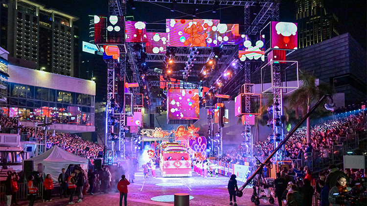 陳國基：全力推行方便和吸引內(nèi)地朋友來港旅遊措施